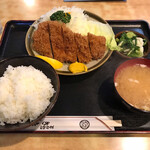 とんかつ きたき - ロースカツ定食　@1155