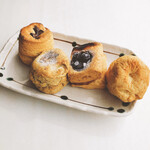 ココロスコーンカフェ - ちょこ、紅茶いちじく、ブルーベリー、プレーン