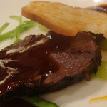 くいしんぼー山中 - 牛タンの赤ワイン煮　アップ