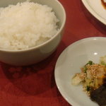 くいしんぼー山中 - ご飯・漬物