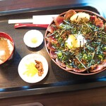 カフェレスト サクラヰ - 黒毛和牛のローストビーフひしお丼