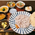 月と亀 - 筑前 インドスペシャル定食（１８５０円） 