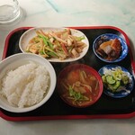 カトリ食堂 - イカバター定食