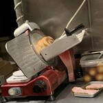 中華そば しば田 - チャーシュースライサー