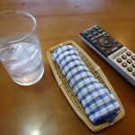 Soba Aki - 【2012年5月追加】テーブルにはテレビのリモコンがあった。
