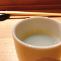 SUSHI TOKYO TEN、 新宿ニュウマン店 - しじみの濃厚な出汁