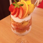 カフェ アンド ダイニング コンペルシュ - 