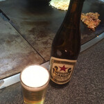 Okonomi Teppanyaki Marumi - 瓶ビール¥500。