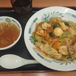 日高屋 - 中華丼