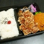 Hokaben Nihontei - メンチとデカから弁当（530円）