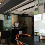 Indulge - 1911_Indulge_店内(テラス席)