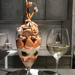 PATISSERIE ASAKO IWAYANAGI - パルフェ 桜モンブラン、ポットゲイル ミュスカ・ダルザス 15'