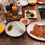 肉の米内 - 極上霜降りロース定食2,650円