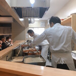 箱崎 井のかわず - パン粉付け付け