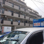 箱崎 井のかわず - コインパーキングは２つ有ります。