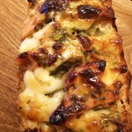 メゾン ムラタ - たっぷりのネギとこおばしい照り焼きチキン、
      かなりのボリューム！