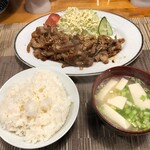 居酒屋 どらら - どらら　「しょうが焼き定食」700円(税込)