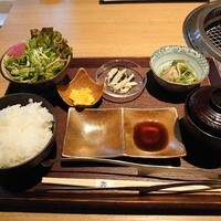 柳橋焼にく わにく - 