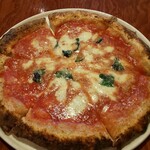 オステリア・アンジョウ - マルゲリータ