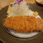 KATSUTOKU - 料理写真:1911_KATSUTOKU-かつ徳-_PORK SARLOIN KATSU SET(160g)@177,000Rp(ロースカツ160gセット)