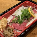 四季香るダイニング たきざわ - テイクアウト　国産牛ローストビーフ弁当