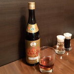 楽山 - 8年紹興酒