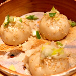 台湾爆噴小籠包 臺瓏 - 