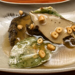 木山 - 黒鮑の柔らか煮菜の花焼き餅餡かけ