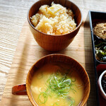 カフェ 桃 - 
