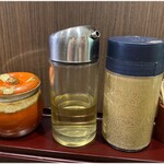 味幸 - 卓上調味料類。