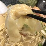 麺屋 七利屋 - プリッとワンタン