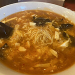 千里飯店 - 酸辣湯麺