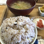 古民家ダイニング 稲空 - 雑穀ご飯はちょっと多めで
