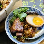 Isamiyakanamechouten - 排骨煲仔飯