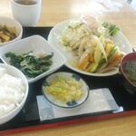 彩葉茶屋 - Ｂ定食（ごはん小）