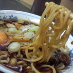 ｸﾞﾆｸﾞﾆ、ﾑｯﾁﾘ、ﾑｯﾁﾘｰﾆな歯応え！剛性強めで、弾力もあり、存在感強い