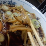 西町大喜 - ﾒﾝﾏは大きめｶｯﾄで、ｺﾘｺﾘと小気味良い食感 ﾈｷﾞとｺｼｮｳも効いてる