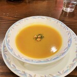 Otani Resutoran - Aセットのスープ。