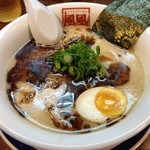 風風ラーメン - バリコク豚骨