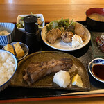 ひととき - マグロづくし定食