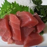居酒屋 久保田 - マグロのぶつ切り　550円