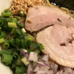 フスマにかけろ 中崎壱丁 中崎商店會1-6-18号ラーメン - 