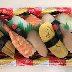 お持ち帰りのすし健 - 握りの１０貫