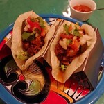 メキシカンコメドール グリコ - 豚肉の柔らか煮のタコス
