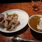縁側屋 - トンテキとカレー