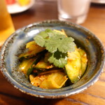 KOTeTSU 華 - ザーサイと胡瓜の麻辣和え