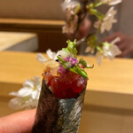 銀座 しのはら - 鮪とべったら漬けの手巻き寿司