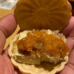 銀座 しのはら - フォアグラ最中～餡子とウイスキーのゼリーにあんぽ柿