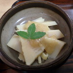 お食事処 金平 - 筍酢味噌　木の芽のせ