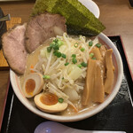 味噌ラーメン はちべえ - 